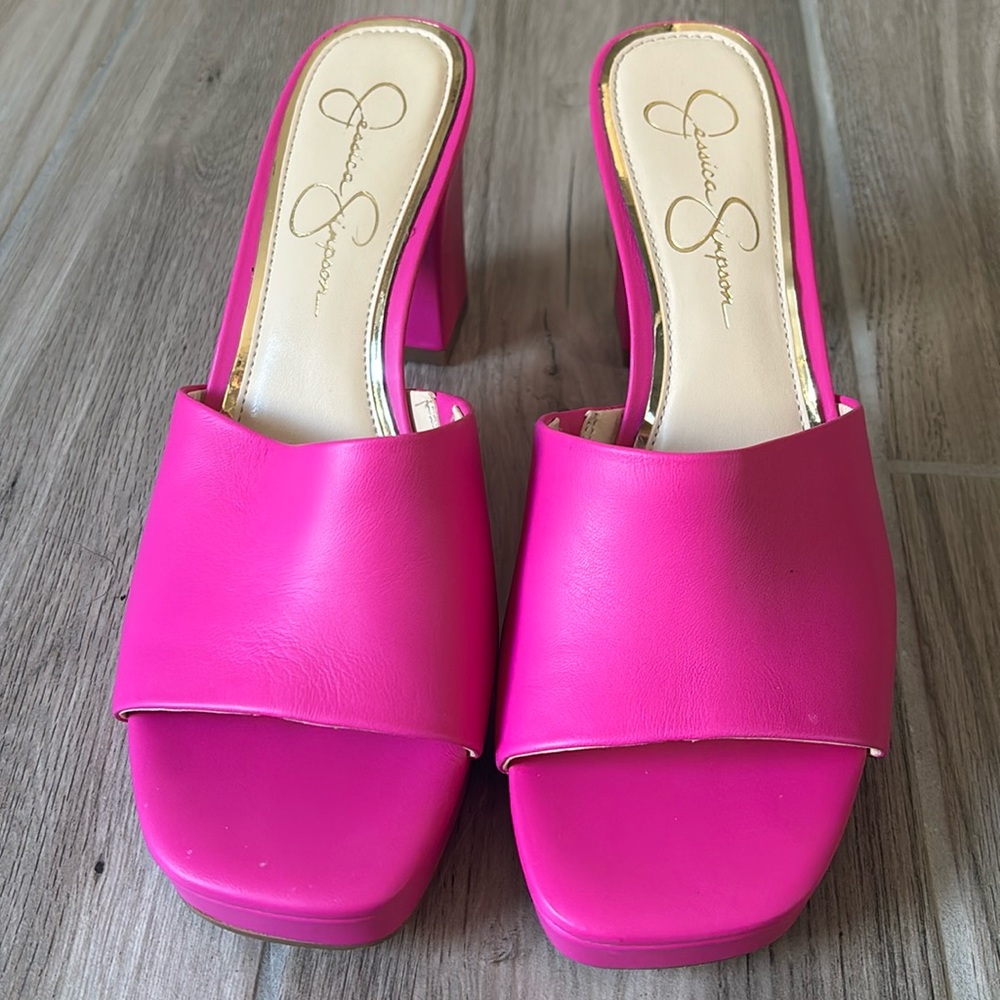 Jessica Simpson Elyzza Mule